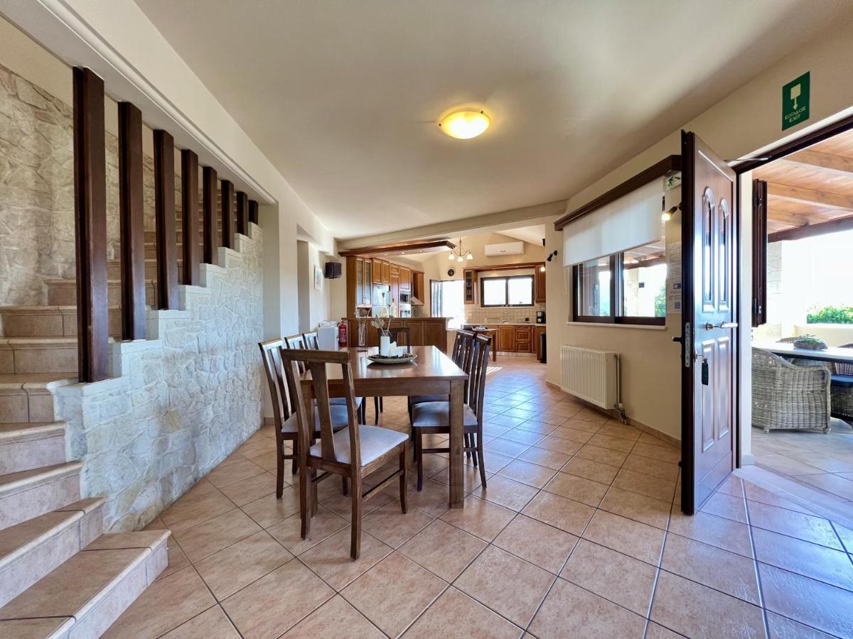 Villa Metapothia Gavalochori Crete Екстер'єр фото